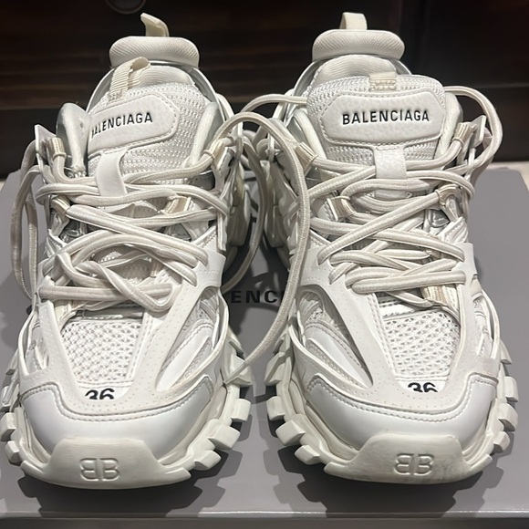 Balenciaga size 36 white with box and dust bag - Picture 3 of 4